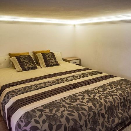 Exclusive Apartmanok Szeged Eksteriør bilde